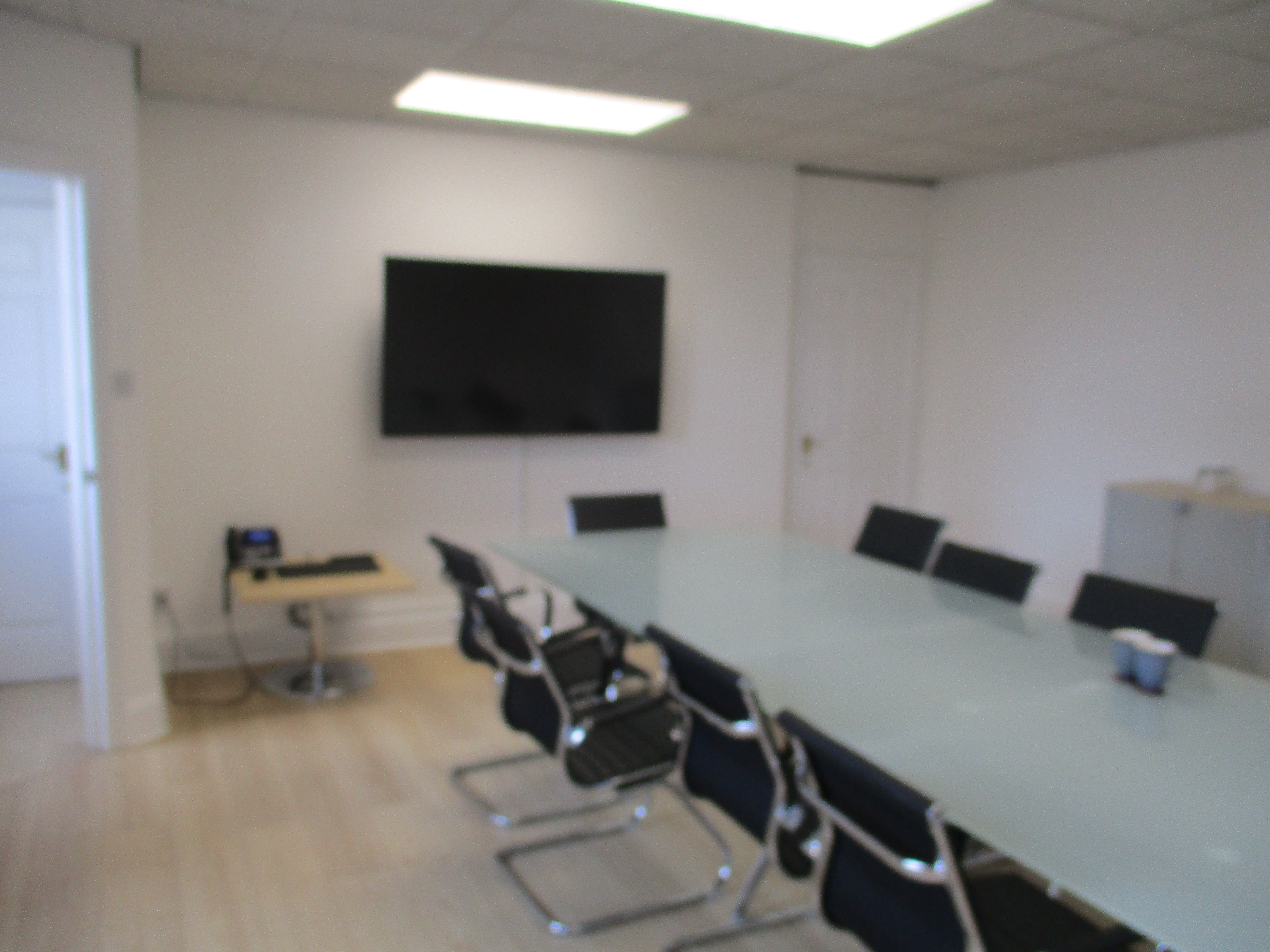 Situated in the Old Town area of Swindon, a location popular with financial & professional service occupiers and a short walking distance of Wood Street, providing a variety of shops, restaurants and other amenities.
