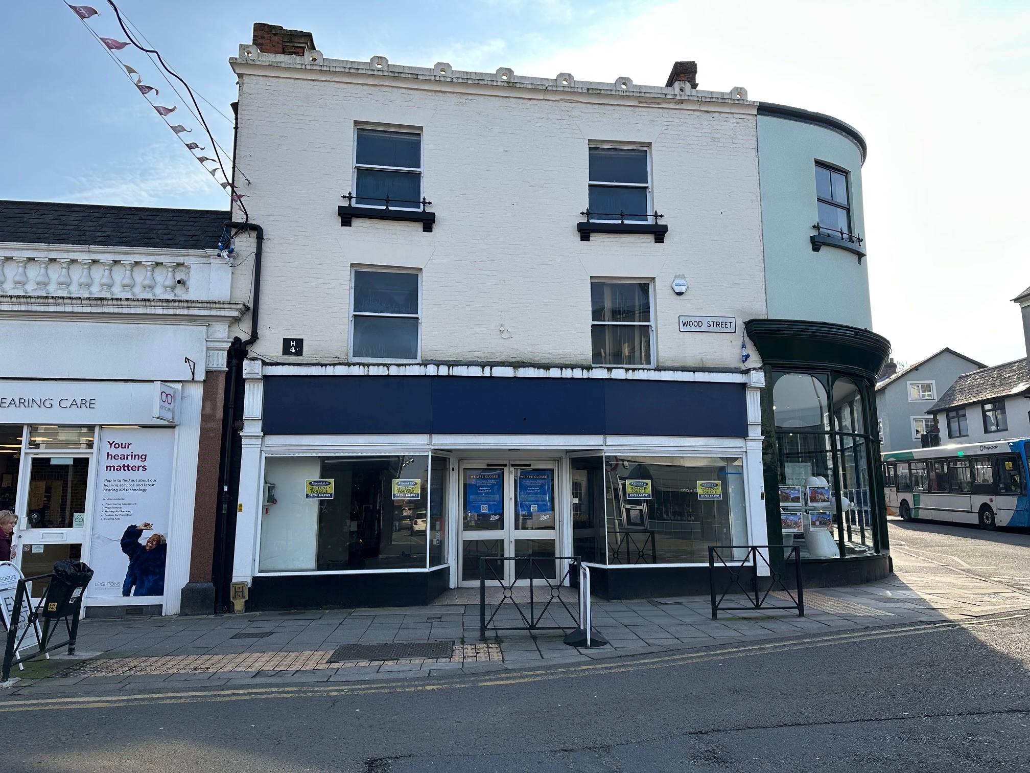 The property is located in a prominent position on Wood Street on the western edge of Wood Street, Old Town’s main retail street, close to its junction with Devizes Road and Victoria Road.