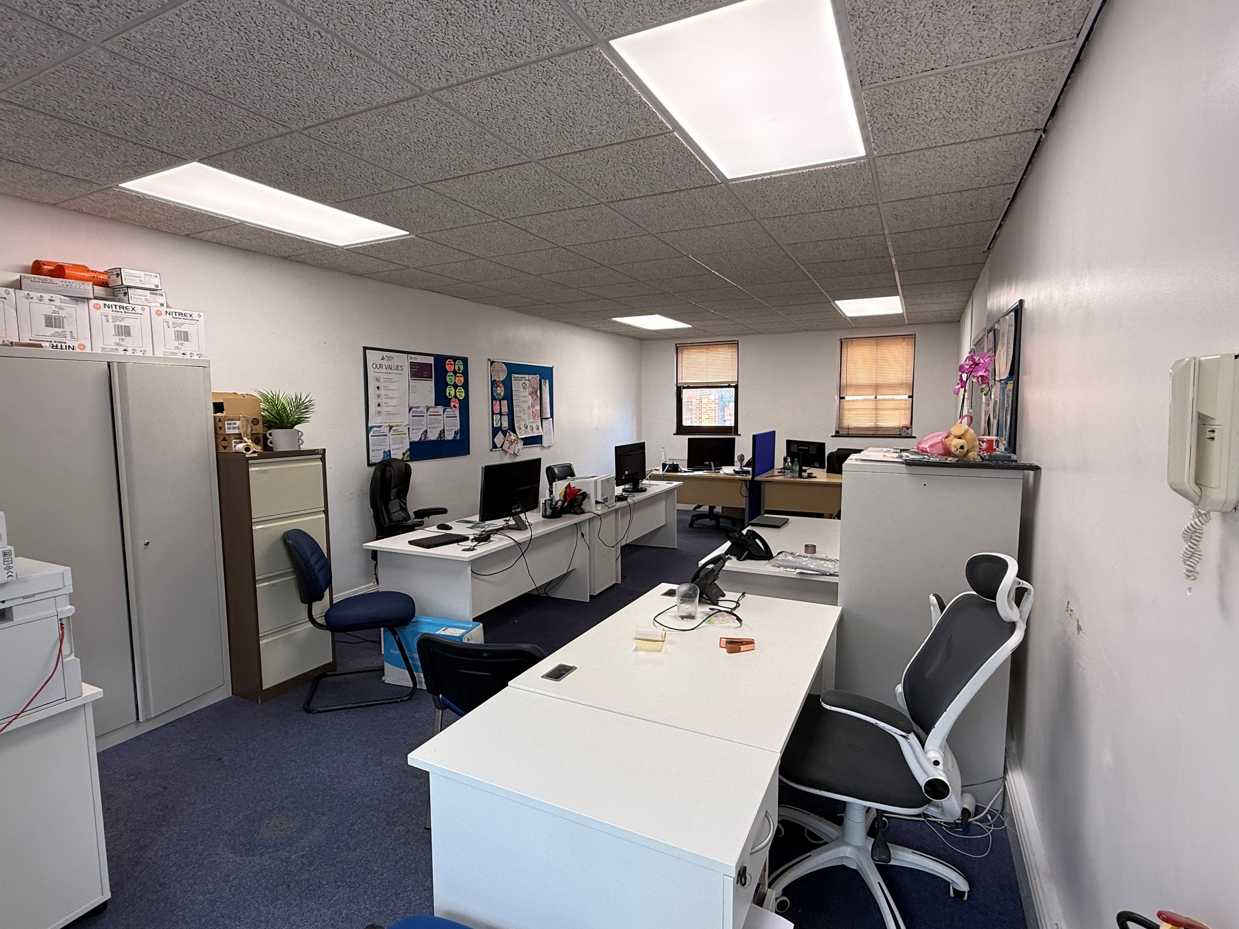 Situated in the Old Town area of Swindon, a location popular with financial & professional service occupiers and a short walking distance of Wood Street, providing a variety of shops, restaurants and other amenities.
