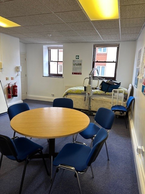 Situated in the Old Town area of Swindon, a location popular with financial & professional service occupiers and a short walking distance of Wood Street, providing a variety of shops, restaurants and other amenities.
