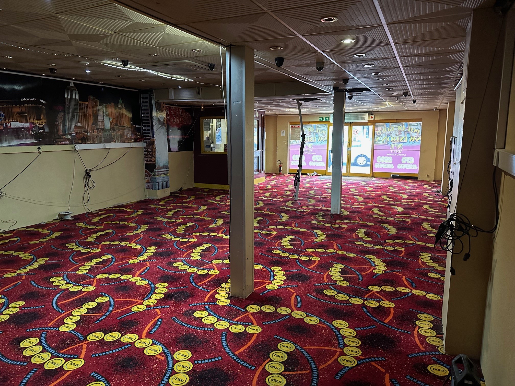 The property is located in a prominent position on Cricklade Road, in the Gorse Hill suburb of Swindon, an area popular with independent traders and multiples, such as Iceland Foods, Haine & Smith opticians, William Hill bookmakers,
etc and is served by a number of free public car parks.