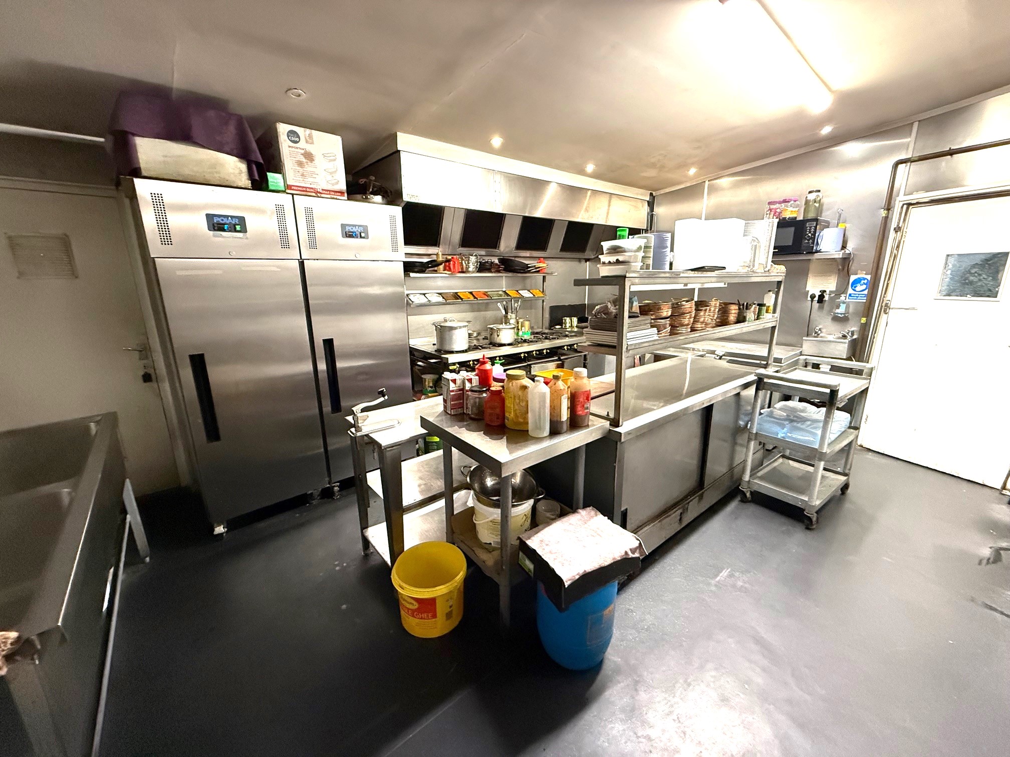 The property is situated in the centre of Royal Wootton Bassett High Street, which forms the town’s primary commercial area offering a range of retailers, restaurant/pubs, banks and a variety of office occupiers.