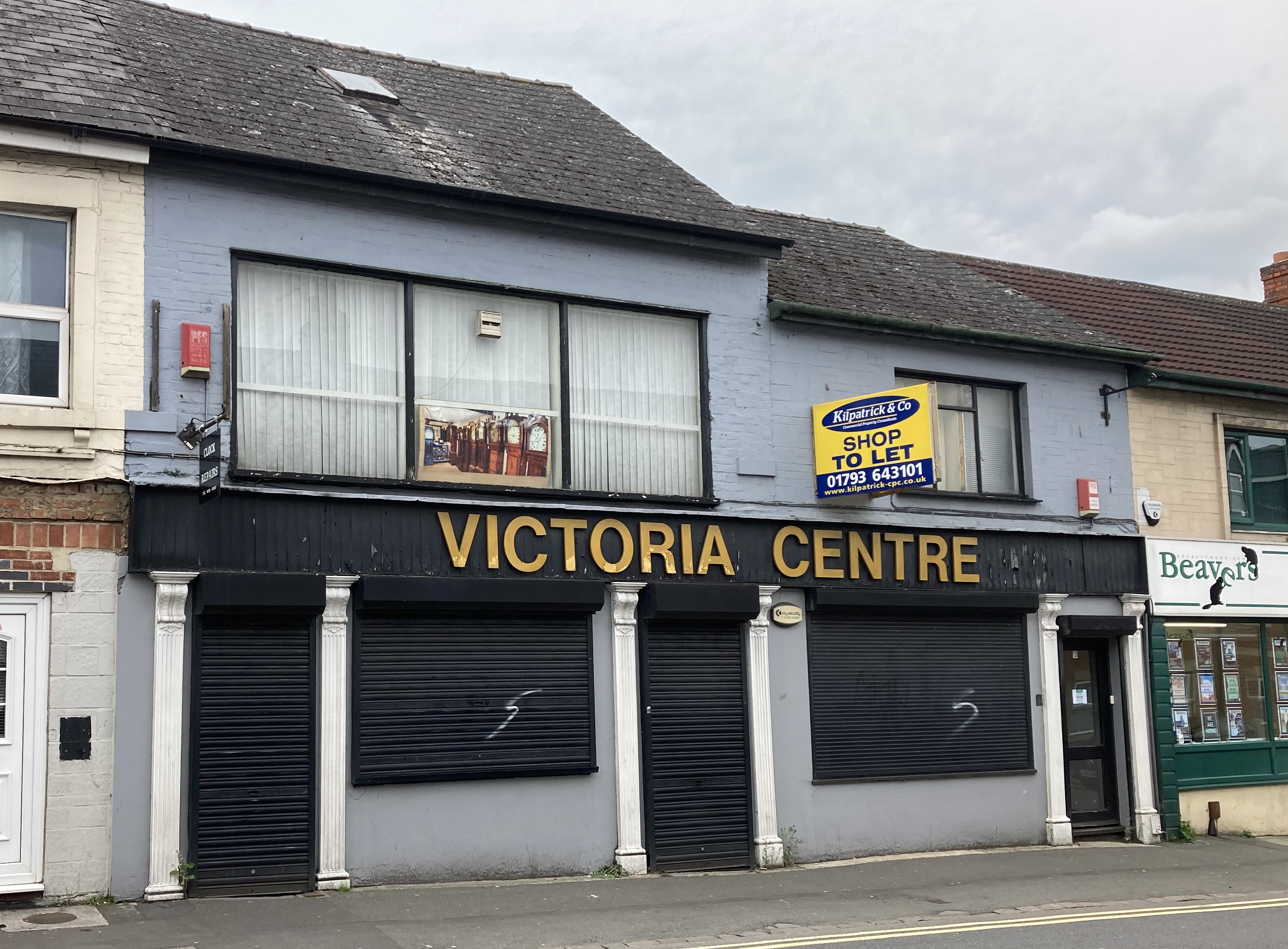 The property is located half way along Victoria Road, which is
an arterial route linking the 2 shopping areas of Swindon Town Centre and Old Town. Victoria Road is an established retail and business location with adjoining occupiers including hairdressing salons, accountants, solicitors, recruitment agencies and a variety of niche retailers.
